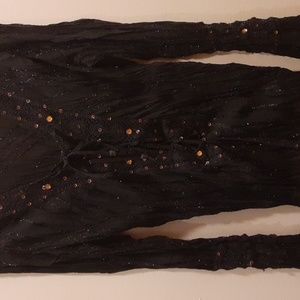 Miland, large, black/orange sequence